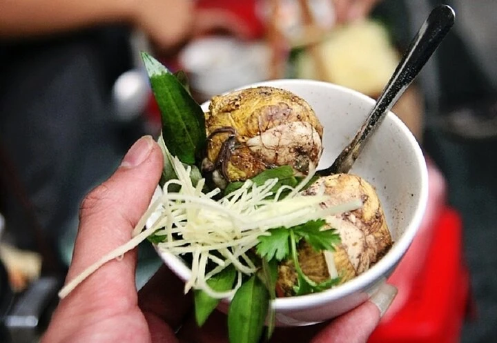 Does eating duck eggs improve male physiology?