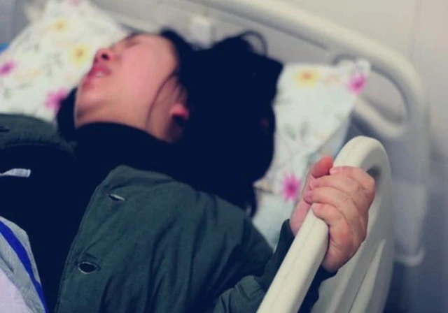 Pity: Mothers elected to lose their children at week 29 because of the habit of using food in the refrigerator many people