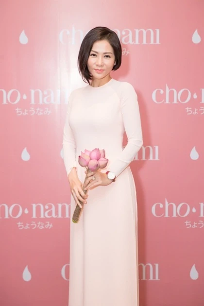 Thu Minh, Phuong Le, Ngoc Tran are Japanese cosmetic brand ambassadors