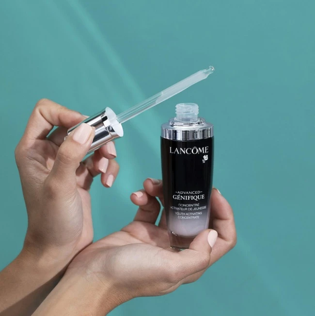 Products that help women over the age of 30 skin are still radiant, take advantage of the summer sale to help "pain"