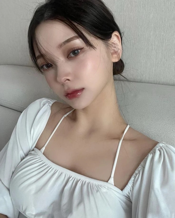 The dermatologist calls the active ingredient "in the dream" of every skin: preventing aging, moisturizing, good acne treatment