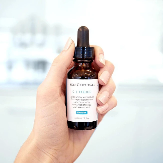 3 anti -aging products indispensable in the doctor's skincare process