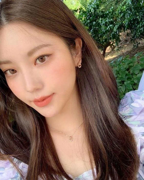 It is dry to dry autumn, this is a series of skin care items that you should add when the skincare so that the skin is always plump