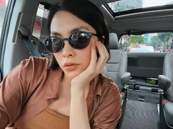 Ut Nho (Tang Thanh Ha) of "Huong alluvial" every day beauty is still rural after 17 years "molting" into the most luxurious beauty showbiz