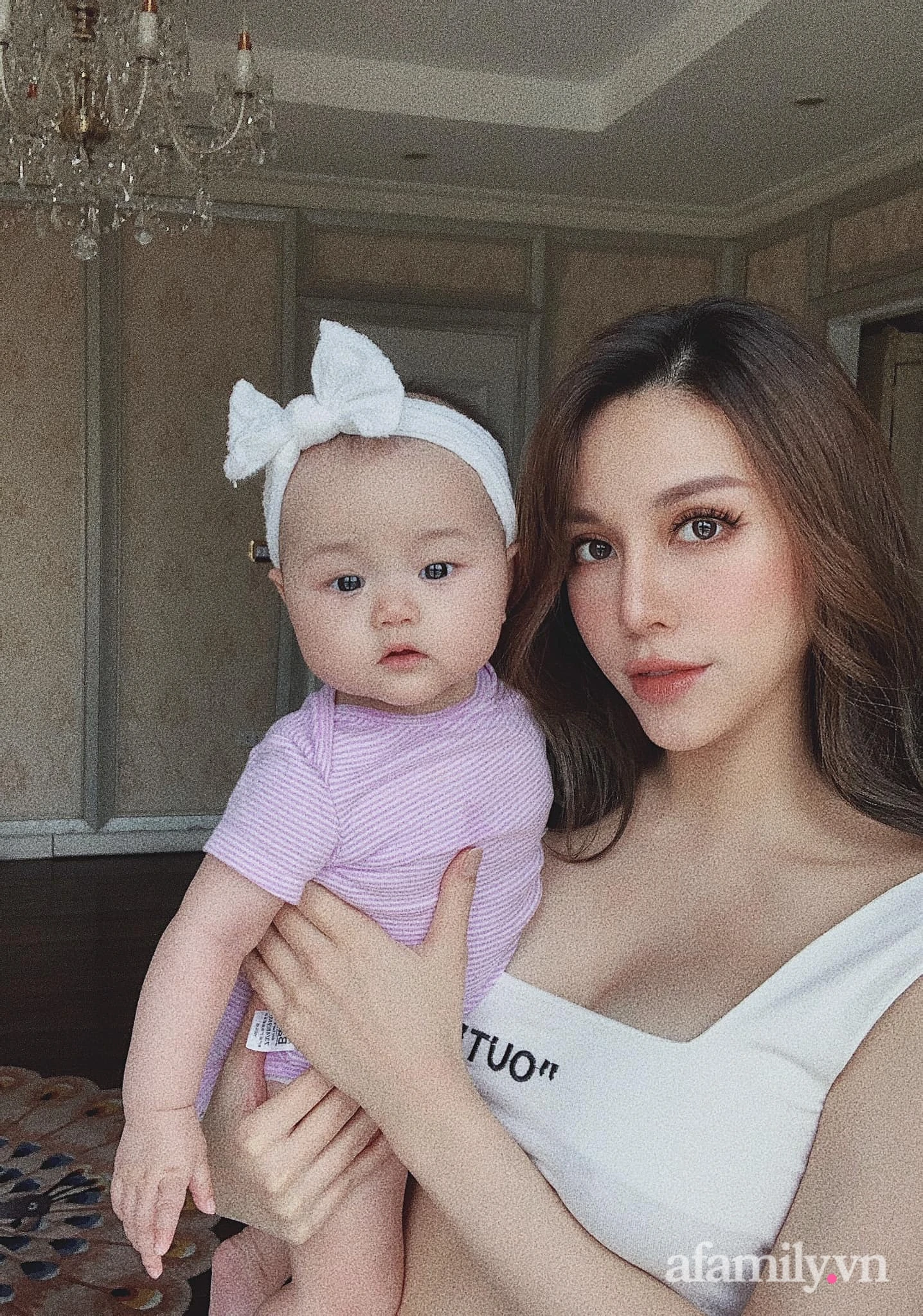 3 years of birth of 2 children, Ha Thanh's mother has never been down, lying on the birth table is still beautiful "all parts of the world"