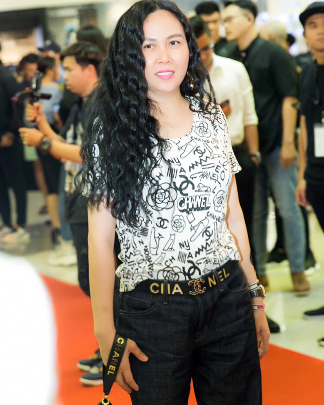 Phuong Chanel: Style can go up and down erratically but the rustic skin at the age of 40+ of the rich woman is always smooth and smooth