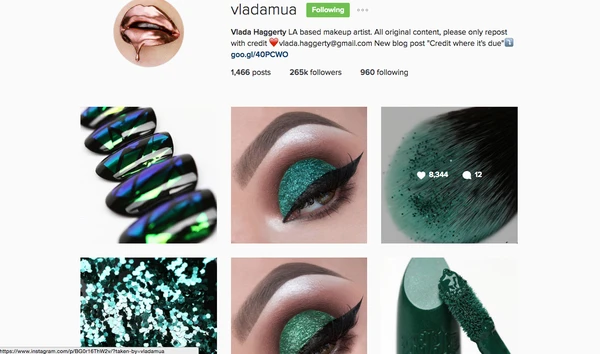 This girl will make you satisfied with the "lips" talent