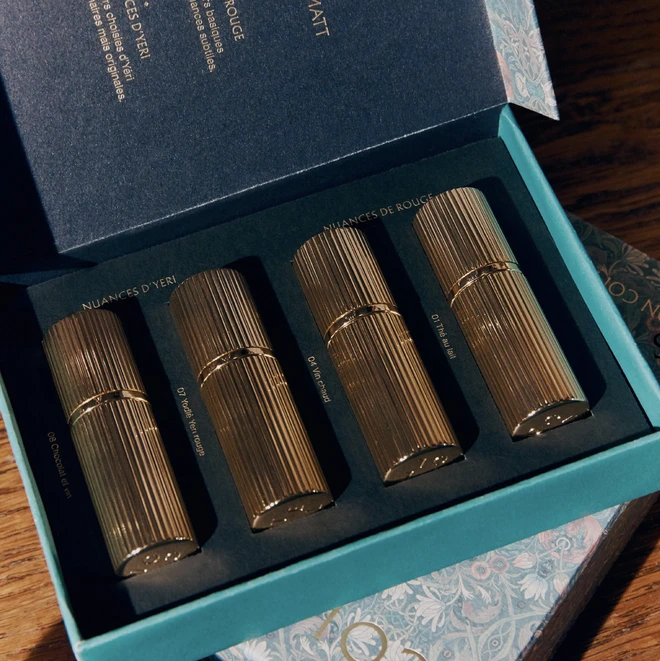 5 genuine outer lipsticks, beautiful shimmering colors make women want to open the wallet immediately without waiting for anyone to give Valentine gifts anymore