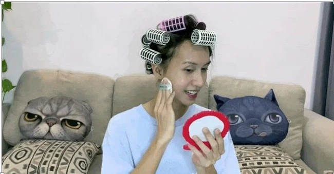 After posting a video of self -makeup and hair, Lynk Lee suddenly showed off a feminine photo that made fans unexpectedly unexpectedly