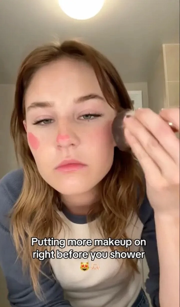What is the makeup trend before bathing, causing tiktok fever?