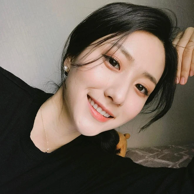 The principle of using powder to get a smooth thin foundation