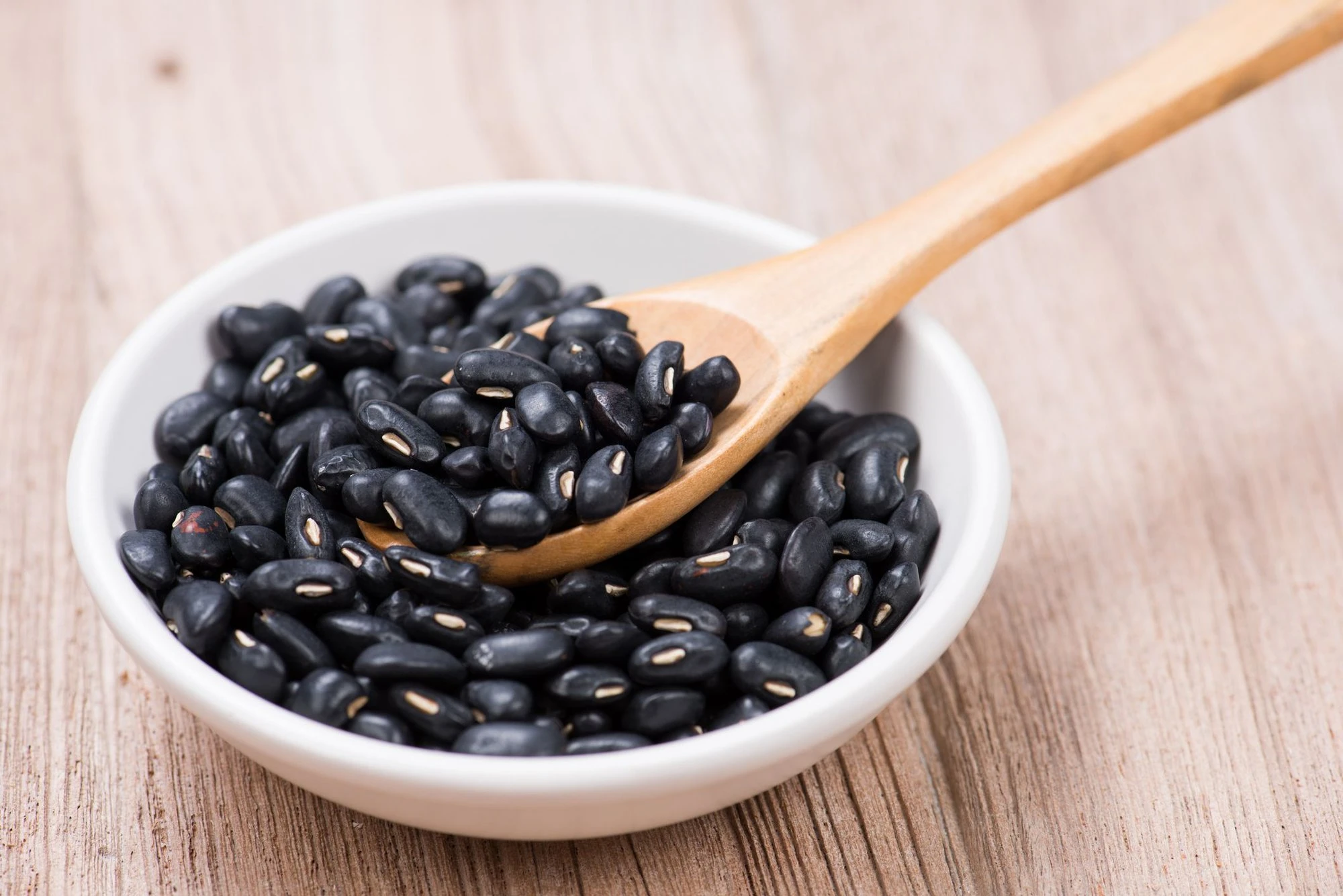 7 foods help black hair and minimize breakage