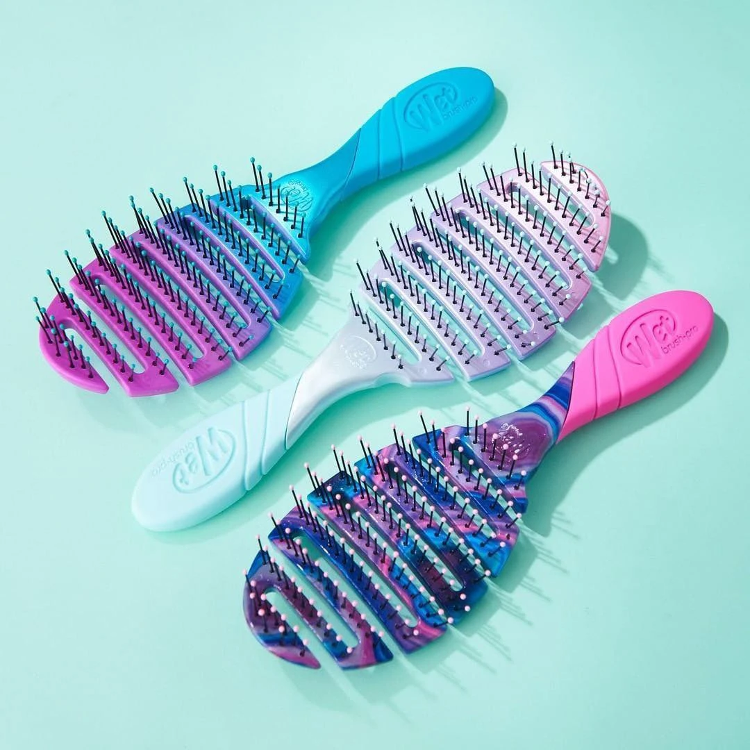 5 types of brushes needed to grow fast and strong hair