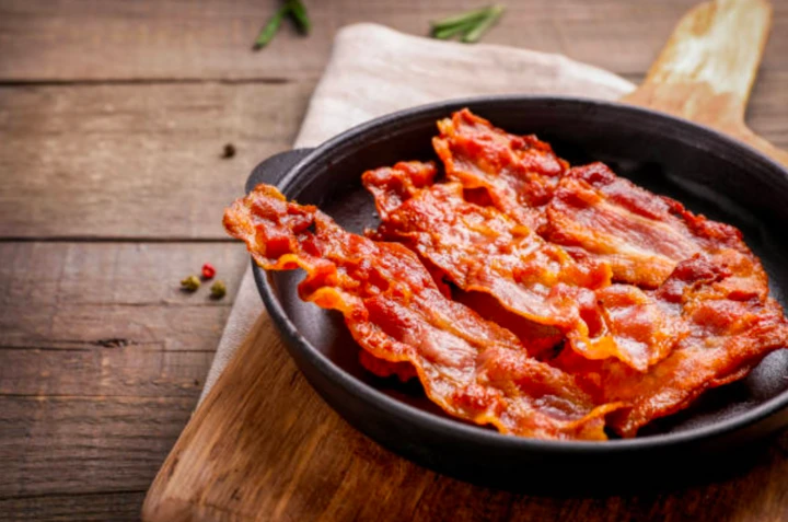 Foods that make hair break down