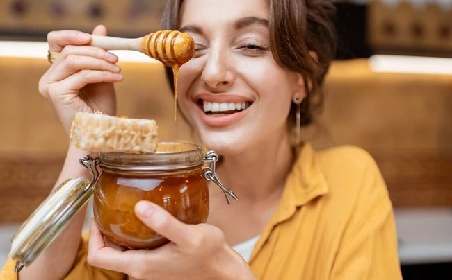 7 days of drinking honey before sleeping, clean organs, bright ruddy skin