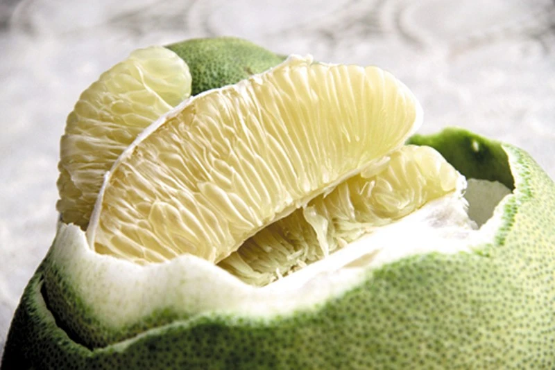 Grapefruit has an extremely precious but all thrown: soaked with honey will become a "precious medicine" whitening, organs, great weight loss