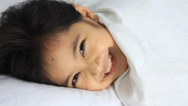 With these moves, you will always succeed when you want to call your child to get up early to go to school