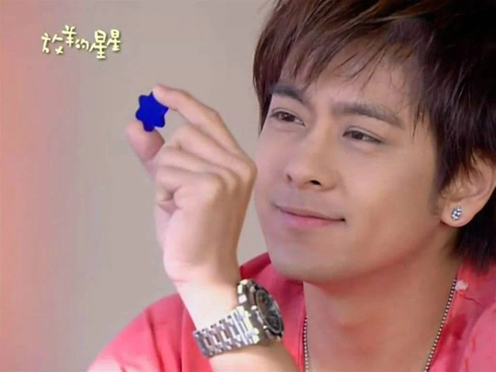 After 12 years, Lam Chi Dinh revealed the truth about the earrings in the "fateful necklace" that made fans suddenly hurt and heartbreaking.