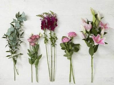 How to beautiful and fresh flower arrangement