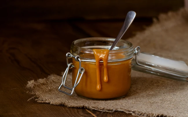 In fact, caramel is flan and how to eat?