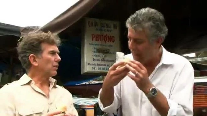 Hoi An bread on American television and "unforgettable" images when chef Anthony Bourdain brought Vietnamese cuisine closer to the world.
