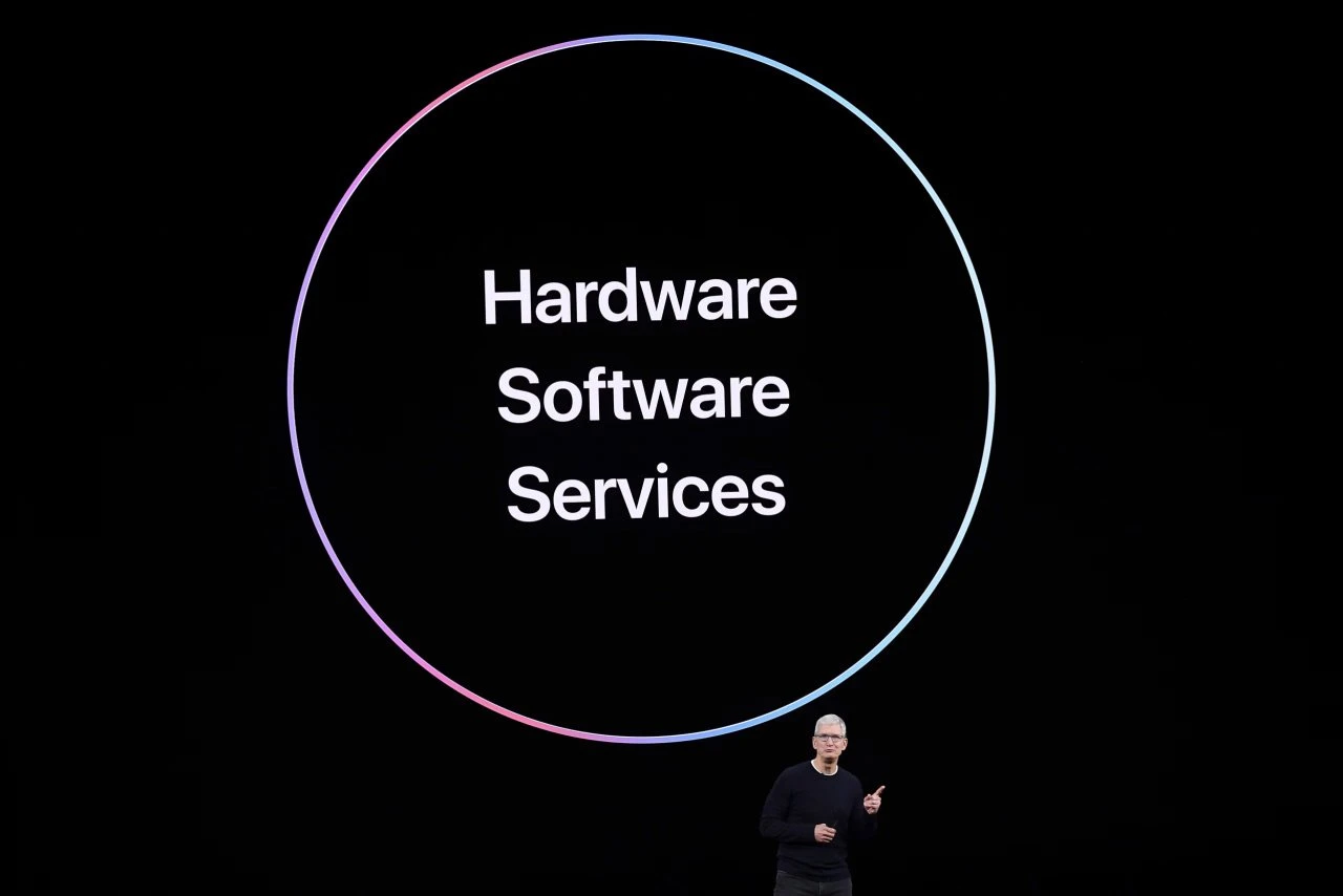 Apple sẽ cho chúng ta xài AI gì trong năm 2025 này?