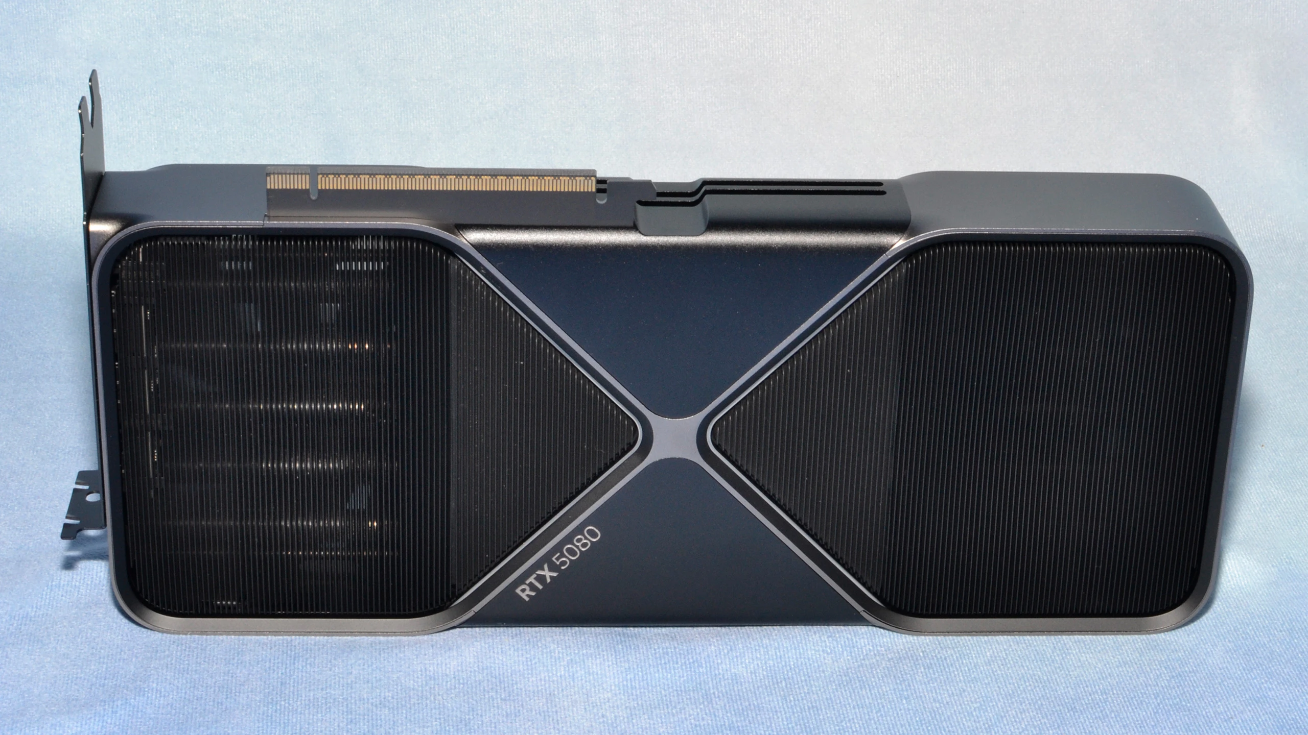 NVIDIA có thể phát hành RTX 5080 và 5070 siêu