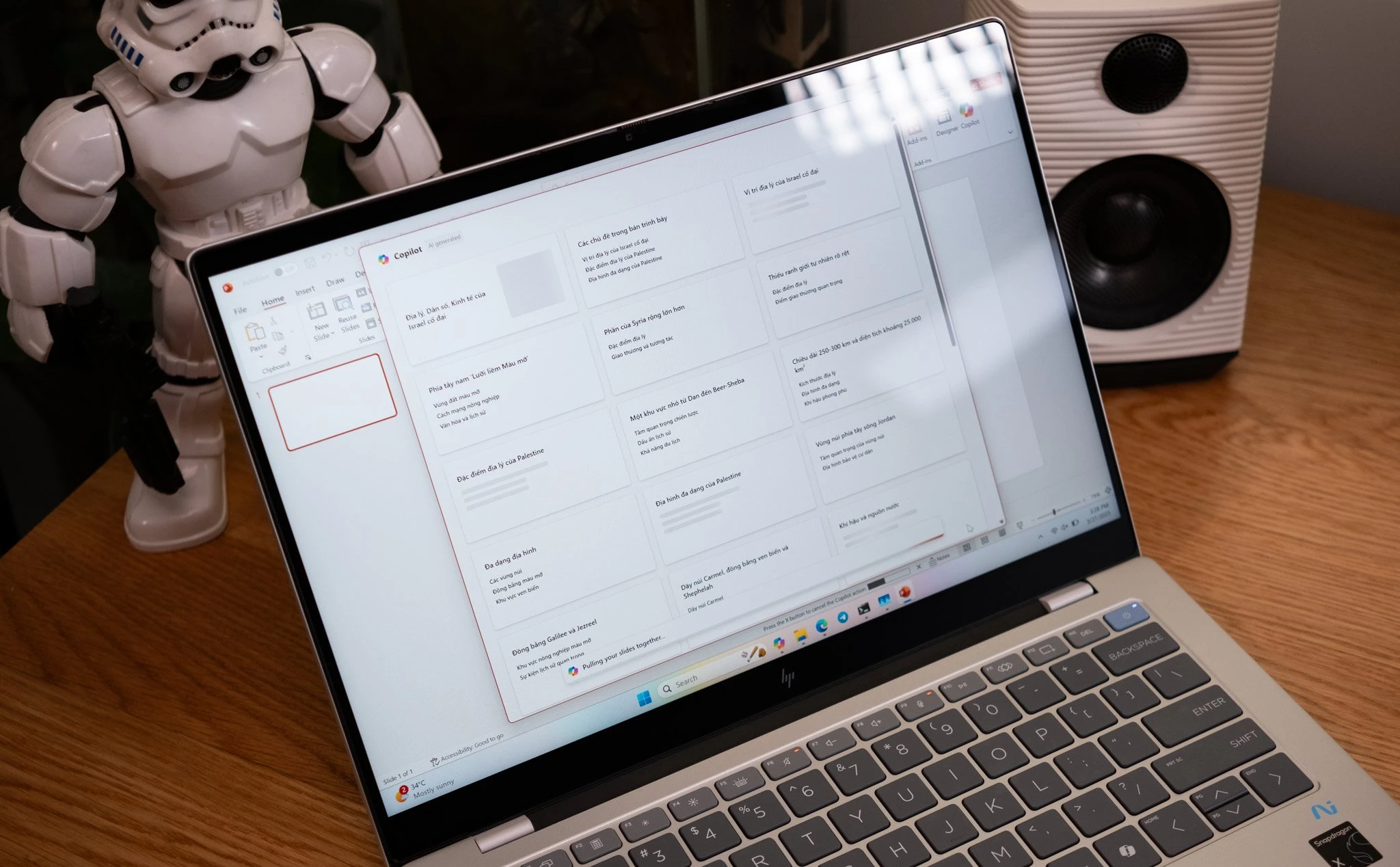 Chia sẻ một flow tạo file thuyết trình chỉ trong 10 phút bằng NotebookLM và Copilot trong PowerPoint