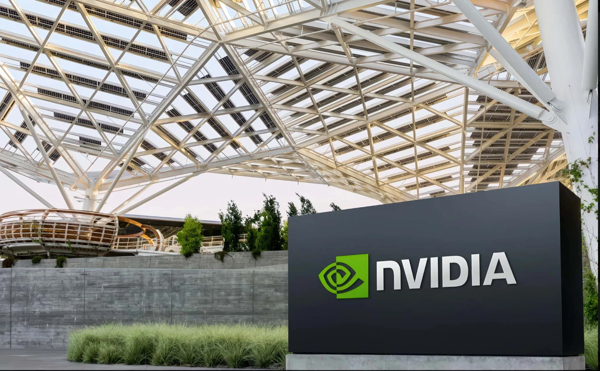 Q4 2024, NVIDIA thu về 39.3 tỷ USD, lãi ròng tới 22 tỷ