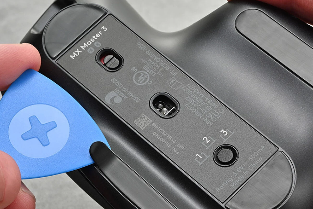 Logitech Repair Hub
