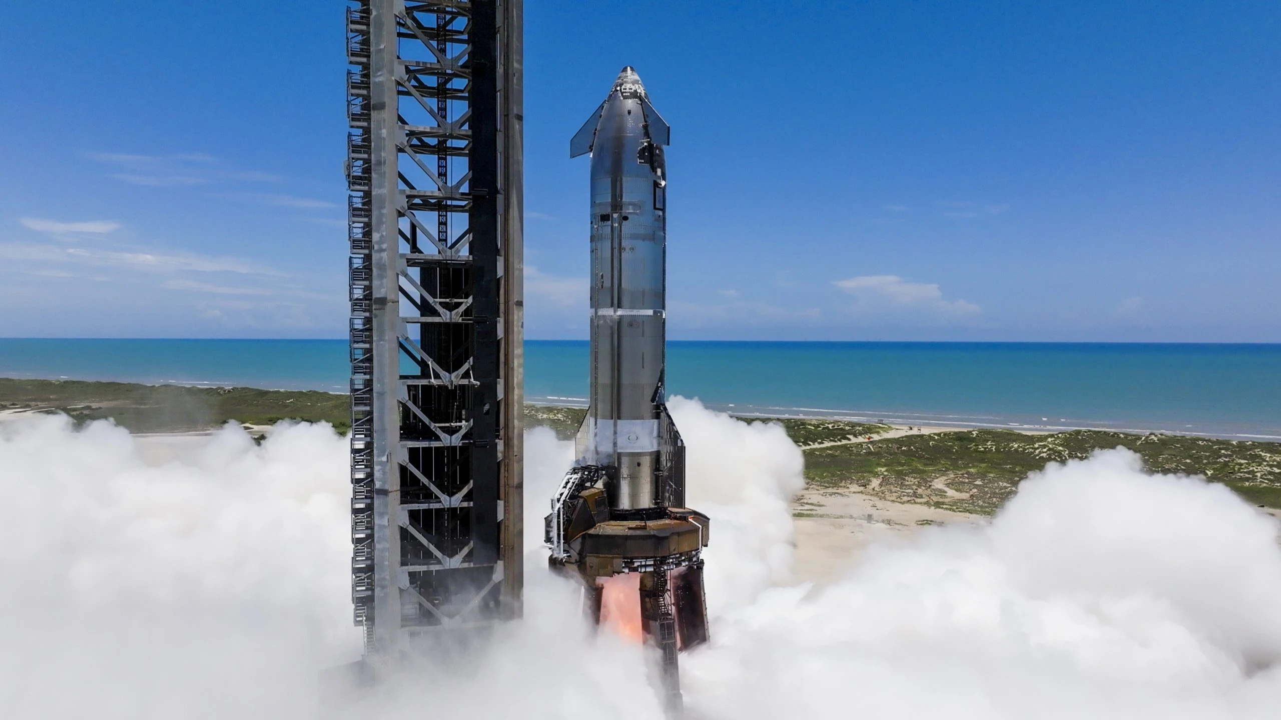 SpaceX Test Fires Starship Rocket trước chuyến bay 10 rất được mong đợi