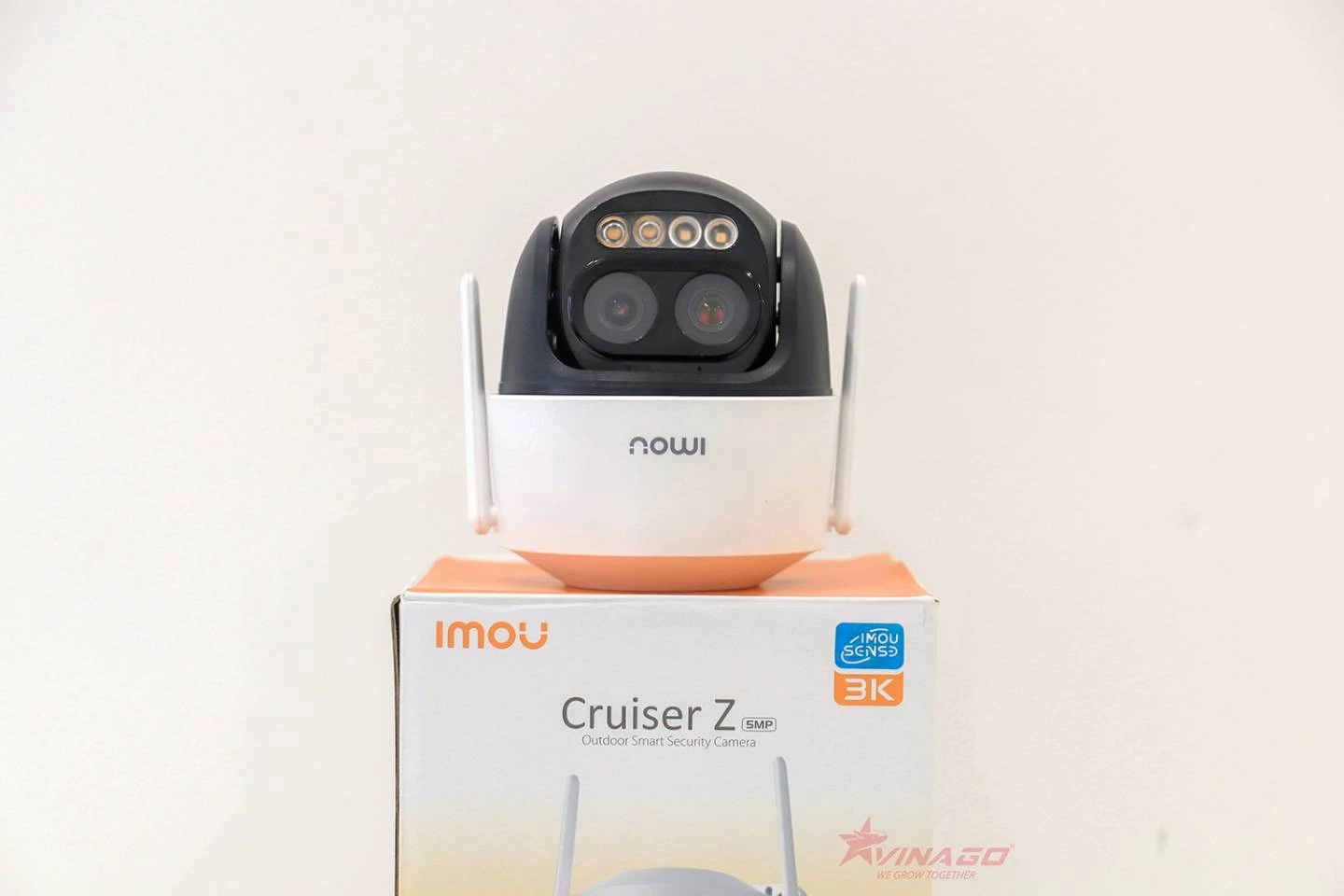 Camera Ngoài Trời Cruiser Z iMOU 3K 5MP Ống kính kép, Zoom xa tới 12X (IPC-S7DP-5M0WEZ)