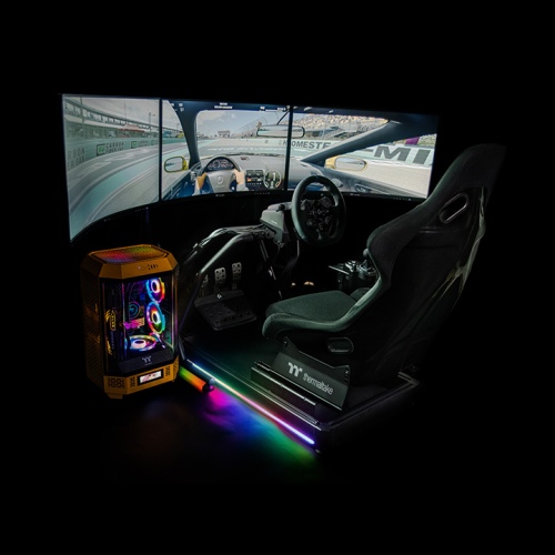 Buồng Lái Giả Lập Thermaltake GR500