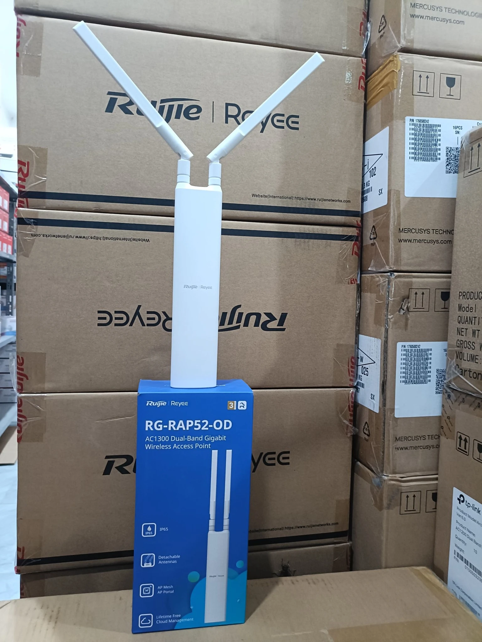 Bộ phát Wifi ngoài trời RUIJIE RG-RAP52-OD giá rẻ